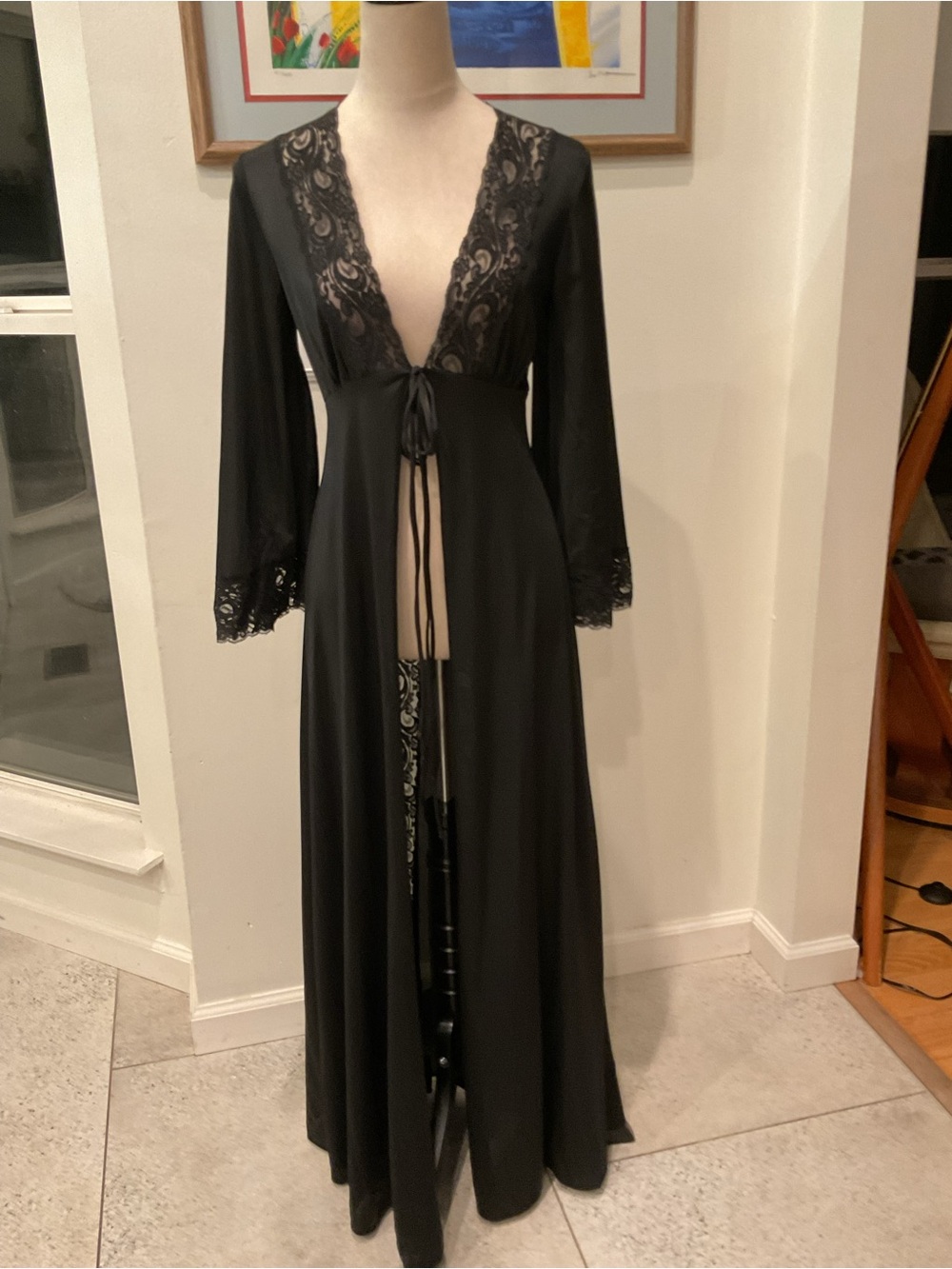 Vintage Black Lace-Trim Long Tie-Front Robe